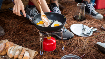 Kamp Ocağı İle Pişirilebilecek Basit Kamp Yemekleri